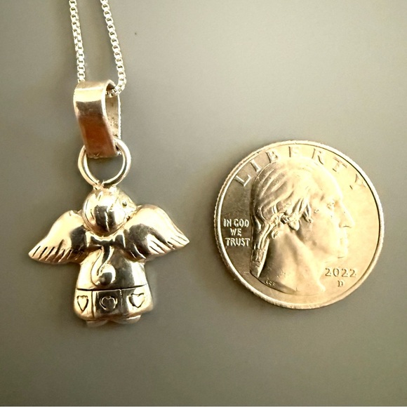Vintage Flying Angel Solid Sterling Silver 925 Pendant with SS Plate Chain - Picture 2 of 5